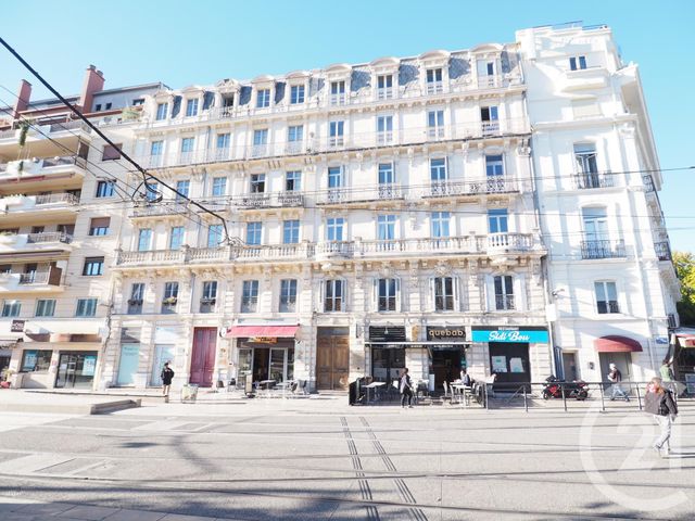 Appartement F4 à vendre - 4 pièces - 123.0 m2 - MONTPELLIER - 34 - LANGUEDOC-ROUSSILLON - Century 21 Port Marianne