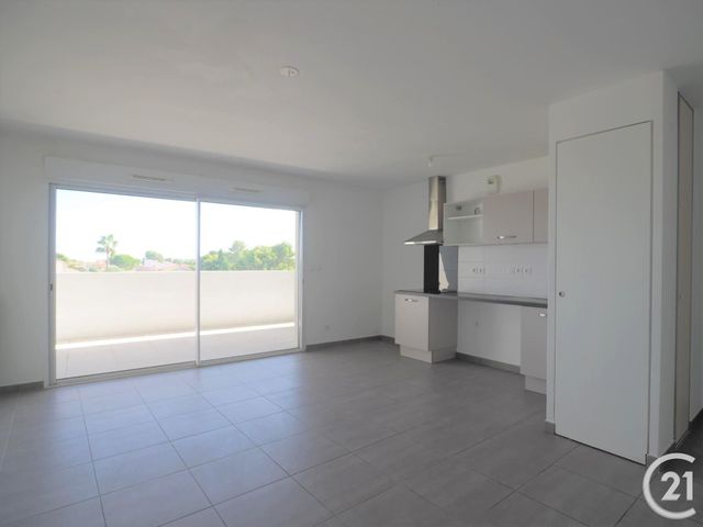 Appartement F3 à vendre - 3 pièces - 63.0 m2 - MONTPELLIER - 34 - LANGUEDOC-ROUSSILLON - Century 21 Port Marianne
