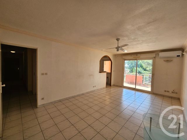 Appartement F4 à louer - 4 pièces - 86.16 m2 - MONTPELLIER - 34 - LANGUEDOC-ROUSSILLON - Century 21 Port Marianne