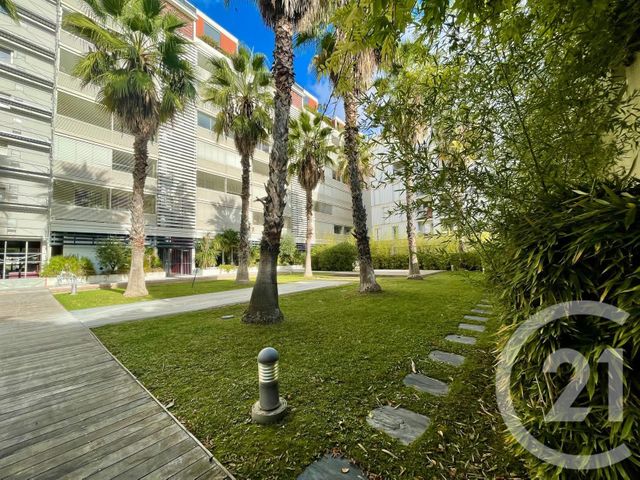Appartement F2 à vendre - 2 pièces - 49.0 m2 - MONTPELLIER - 34 - LANGUEDOC-ROUSSILLON - Century 21 Port Marianne