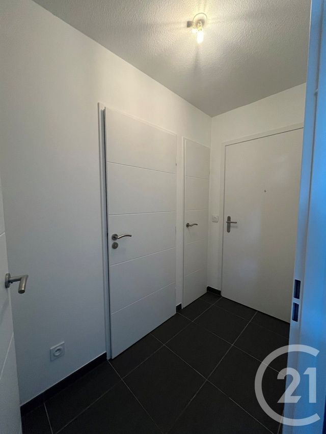 Appartement F2 à louer - 2 pièces - 38.0 m2 - MONTPELLIER - 34 - LANGUEDOC-ROUSSILLON - Century 21 Port Marianne