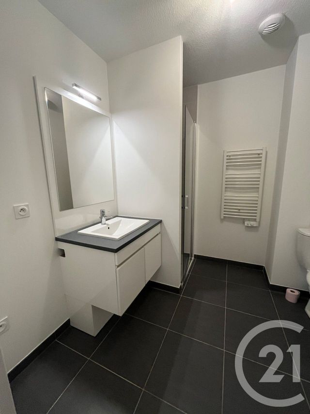Appartement F2 à louer - 2 pièces - 38.0 m2 - MONTPELLIER - 34 - LANGUEDOC-ROUSSILLON - Century 21 Port Marianne