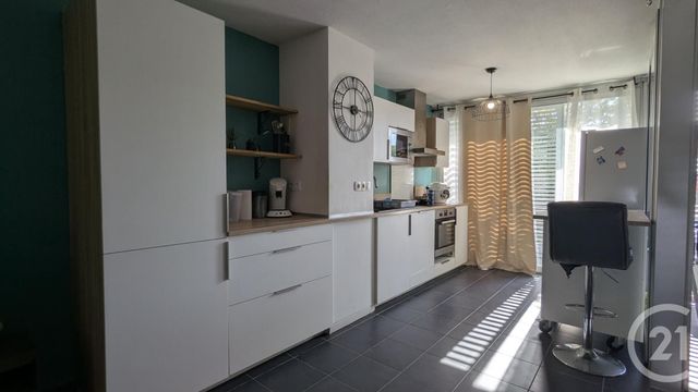 Appartement F3 à vendre - 3 pièces - 67.85 m2 - MONTPELLIER - 34 - LANGUEDOC-ROUSSILLON - Century 21 Port Marianne