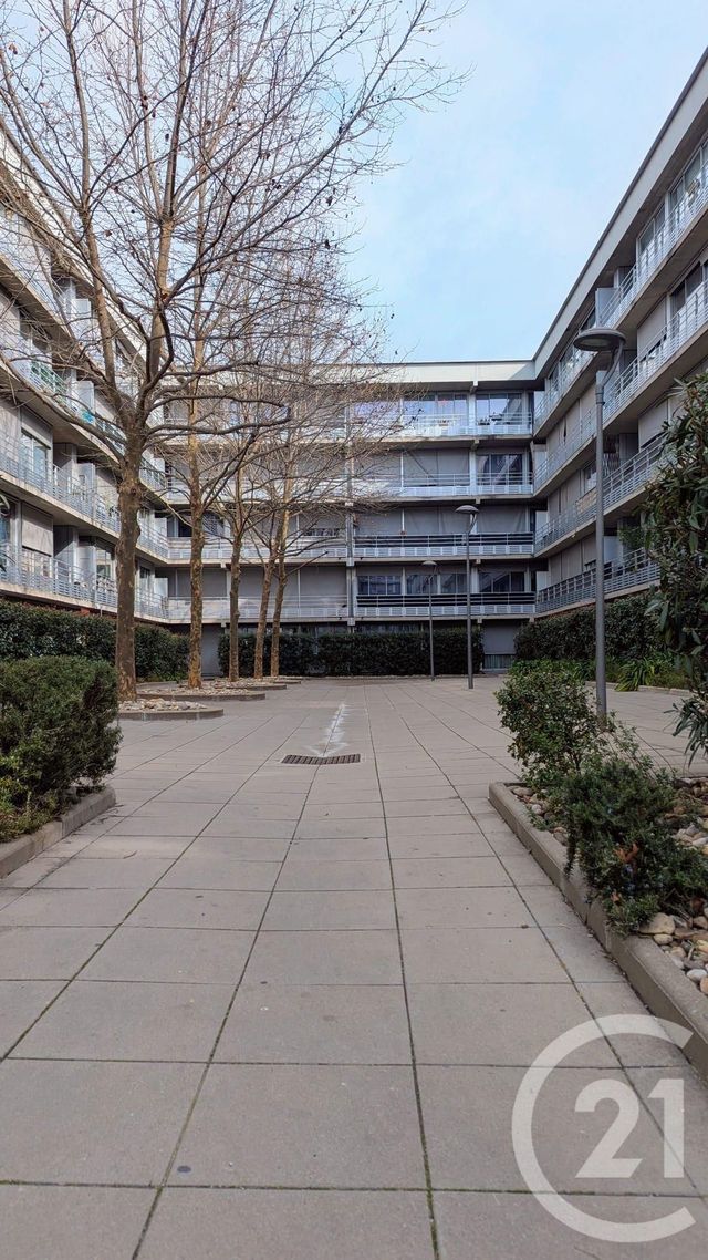 Appartement F3 à vendre - 3 pièces - 67.85 m2 - MONTPELLIER - 34 - LANGUEDOC-ROUSSILLON - Century 21 Port Marianne