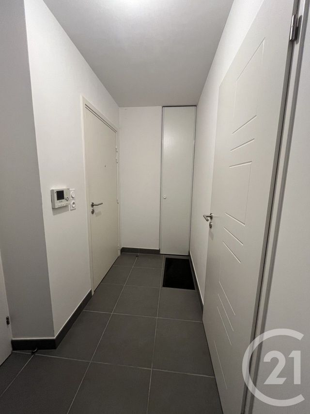 Appartement F2 à louer - 2 pièces - 45.0 m2 - MONTPELLIER - 34 - LANGUEDOC-ROUSSILLON - Century 21 Port Marianne