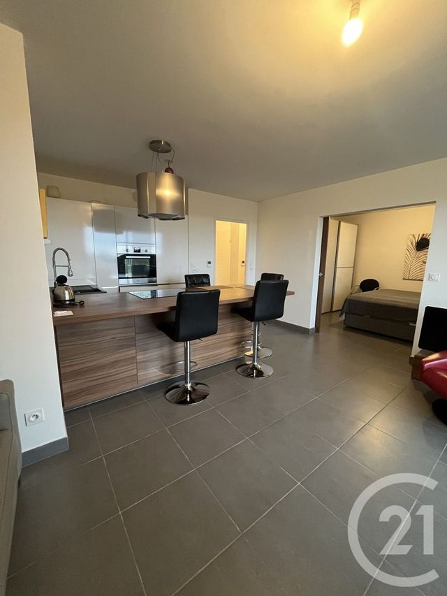 Appartement F2 à louer - 2 pièces - 45.0 m2 - MONTPELLIER - 34 - LANGUEDOC-ROUSSILLON - Century 21 Port Marianne