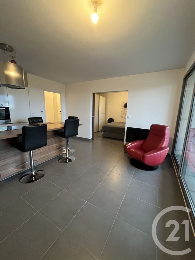 Appartement F2 à louer - 2 pièces - 45.0 m2 - MONTPELLIER - 34 - LANGUEDOC-ROUSSILLON - Century 21 Port Marianne