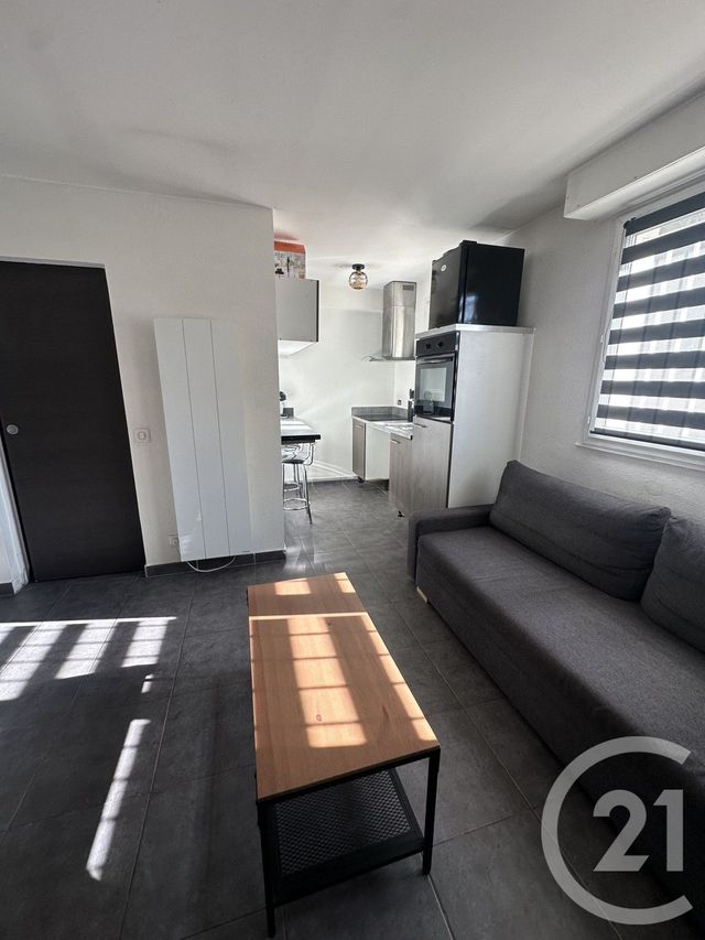 Appartement F1 à louer - 2 pièces - 30.0 m2 - MONTPELLIER - 34 - LANGUEDOC-ROUSSILLON - Century 21 Port Marianne