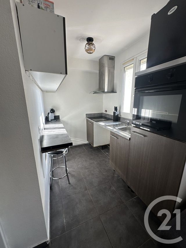 Appartement F1 à louer - 2 pièces - 30.0 m2 - MONTPELLIER - 34 - LANGUEDOC-ROUSSILLON - Century 21 Port Marianne