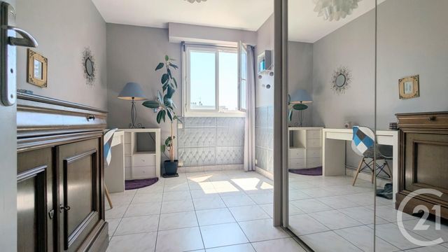 Appartement F3 à vendre - 3 pièces - 70.86 m2 - MONTPELLIER - 34 - LANGUEDOC-ROUSSILLON - Century 21 Port Marianne
