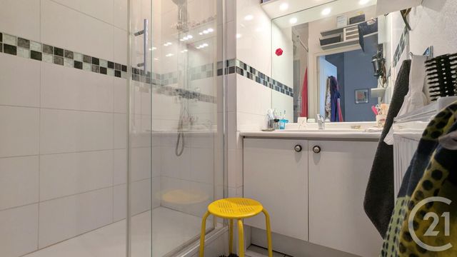 Appartement T3 à vendre - 3 pièces - 60.5 m2 - MONTPELLIER - 34 - LANGUEDOC-ROUSSILLON - Century 21 Port Marianne