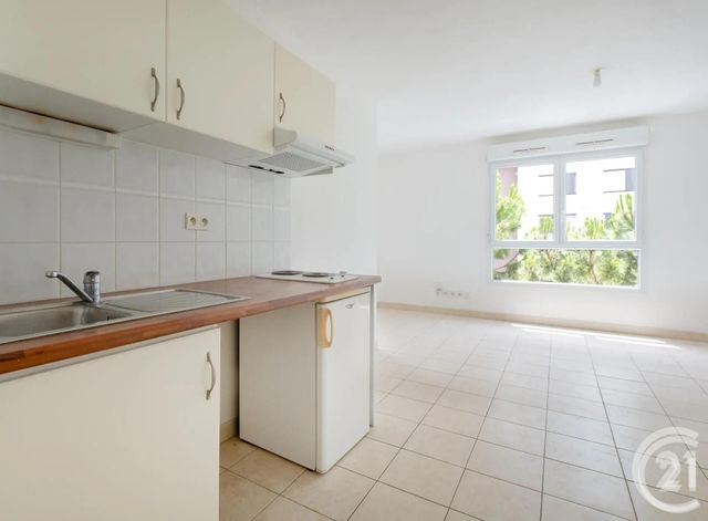 Appartement F2 à louer - 2 pièces - 42.0 m2 - MONTPELLIER - 34 - LANGUEDOC-ROUSSILLON - Century 21 Port Marianne