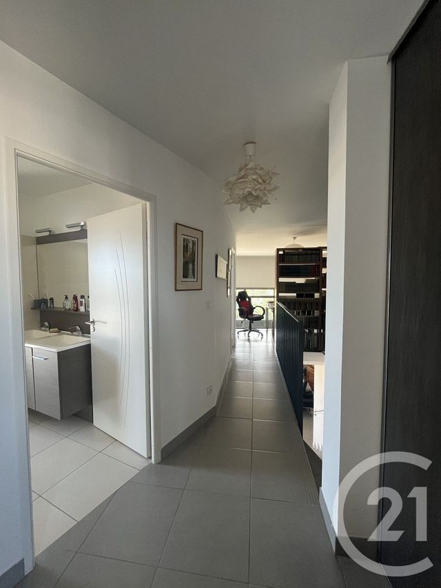 Appartement F5 à louer - 5 pièces - 135.0 m2 - MONTPELLIER - 34 - LANGUEDOC-ROUSSILLON - Century 21 Port Marianne