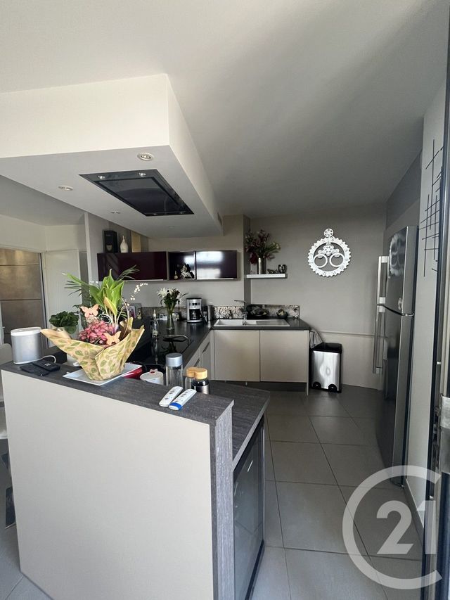 Appartement F5 à louer - 5 pièces - 135.0 m2 - MONTPELLIER - 34 - LANGUEDOC-ROUSSILLON - Century 21 Port Marianne