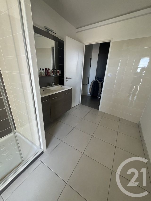 Appartement F5 à louer - 5 pièces - 135.0 m2 - MONTPELLIER - 34 - LANGUEDOC-ROUSSILLON - Century 21 Port Marianne