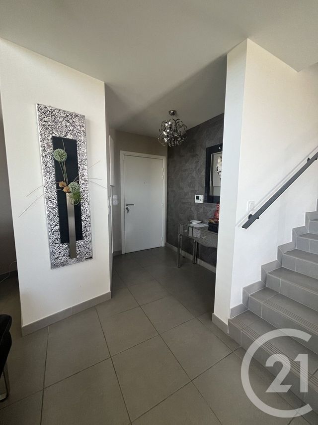 Appartement F5 à louer - 5 pièces - 135.0 m2 - MONTPELLIER - 34 - LANGUEDOC-ROUSSILLON - Century 21 Port Marianne