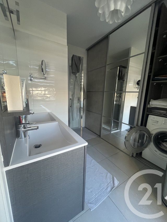 Appartement F5 à louer - 5 pièces - 135.0 m2 - MONTPELLIER - 34 - LANGUEDOC-ROUSSILLON - Century 21 Port Marianne