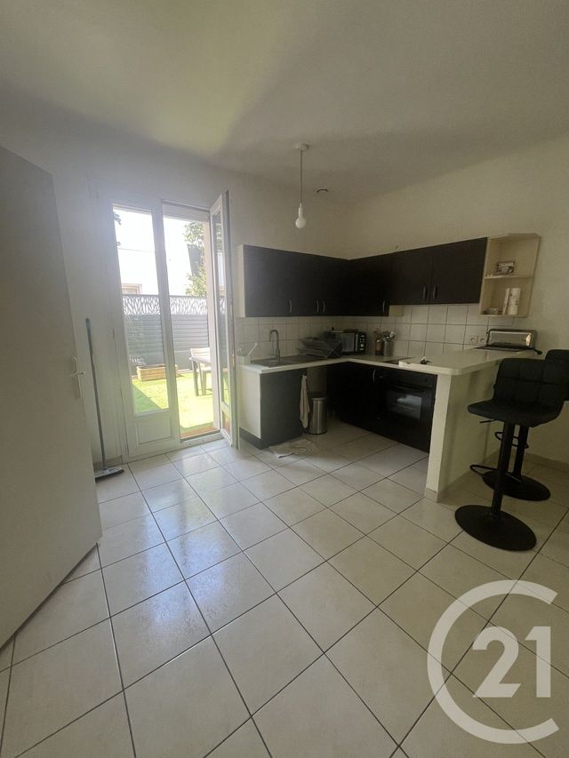 Appartement F3 à louer - 3 pièces - 56.2 m2 - MONTPELLIER - 34 - LANGUEDOC-ROUSSILLON - Century 21 Port Marianne