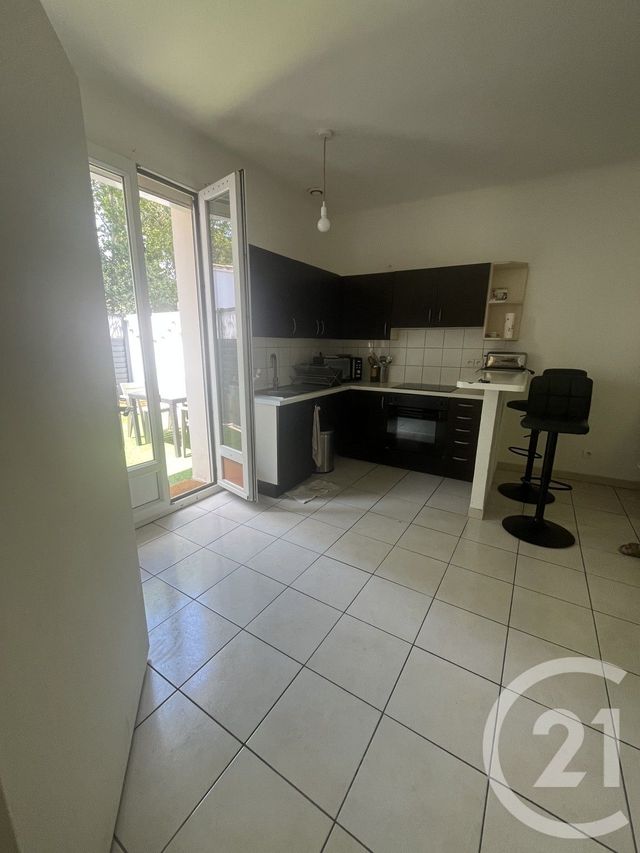 Appartement F3 à louer - 3 pièces - 56.2 m2 - MONTPELLIER - 34 - LANGUEDOC-ROUSSILLON - Century 21 Port Marianne