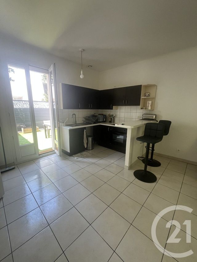Appartement F3 à louer - 3 pièces - 56.2 m2 - MONTPELLIER - 34 - LANGUEDOC-ROUSSILLON - Century 21 Port Marianne