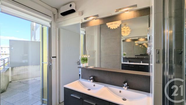 Appartement F5 à vendre - 5 pièces - 135.0 m2 - MONTPELLIER - 34 - LANGUEDOC-ROUSSILLON - Century 21 Port Marianne