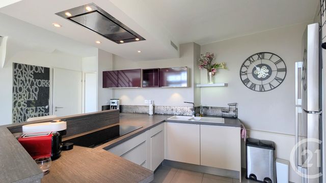 Appartement F5 à vendre - 5 pièces - 135.0 m2 - MONTPELLIER - 34 - LANGUEDOC-ROUSSILLON - Century 21 Port Marianne