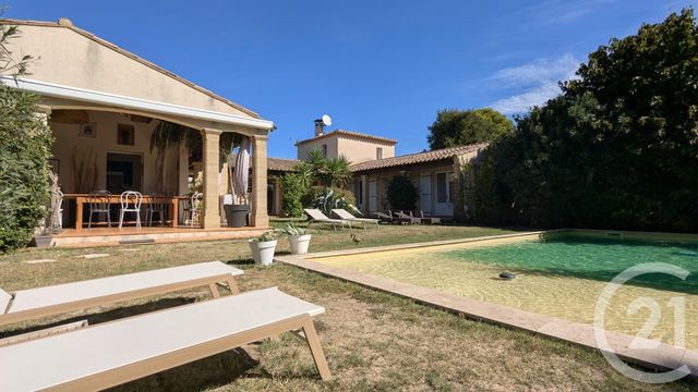 maison à vendre - 8 pièces - 197.04 m2 - AIMARGUES - 30 - LANGUEDOC-ROUSSILLON - Century 21 Port Marianne